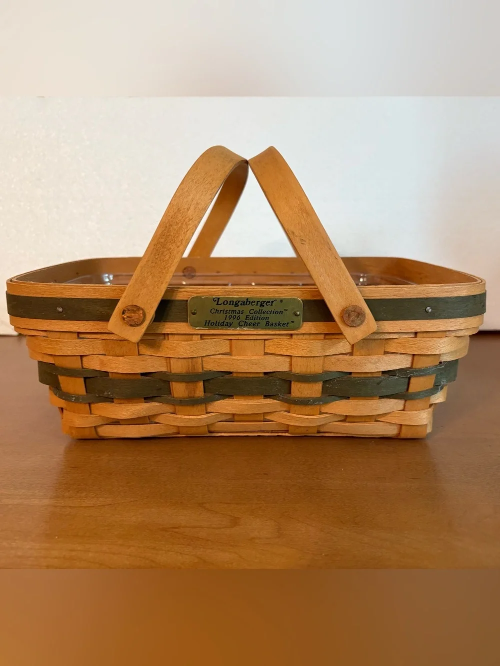 Longaberger 1996 Christmas Holiday Cheer Basket w/Protector